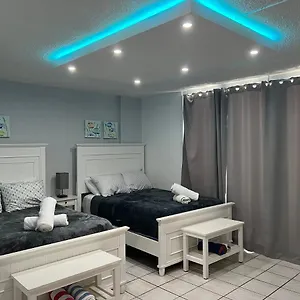 Isla Puerto Rico, Two Full Beds Apartment San Juan